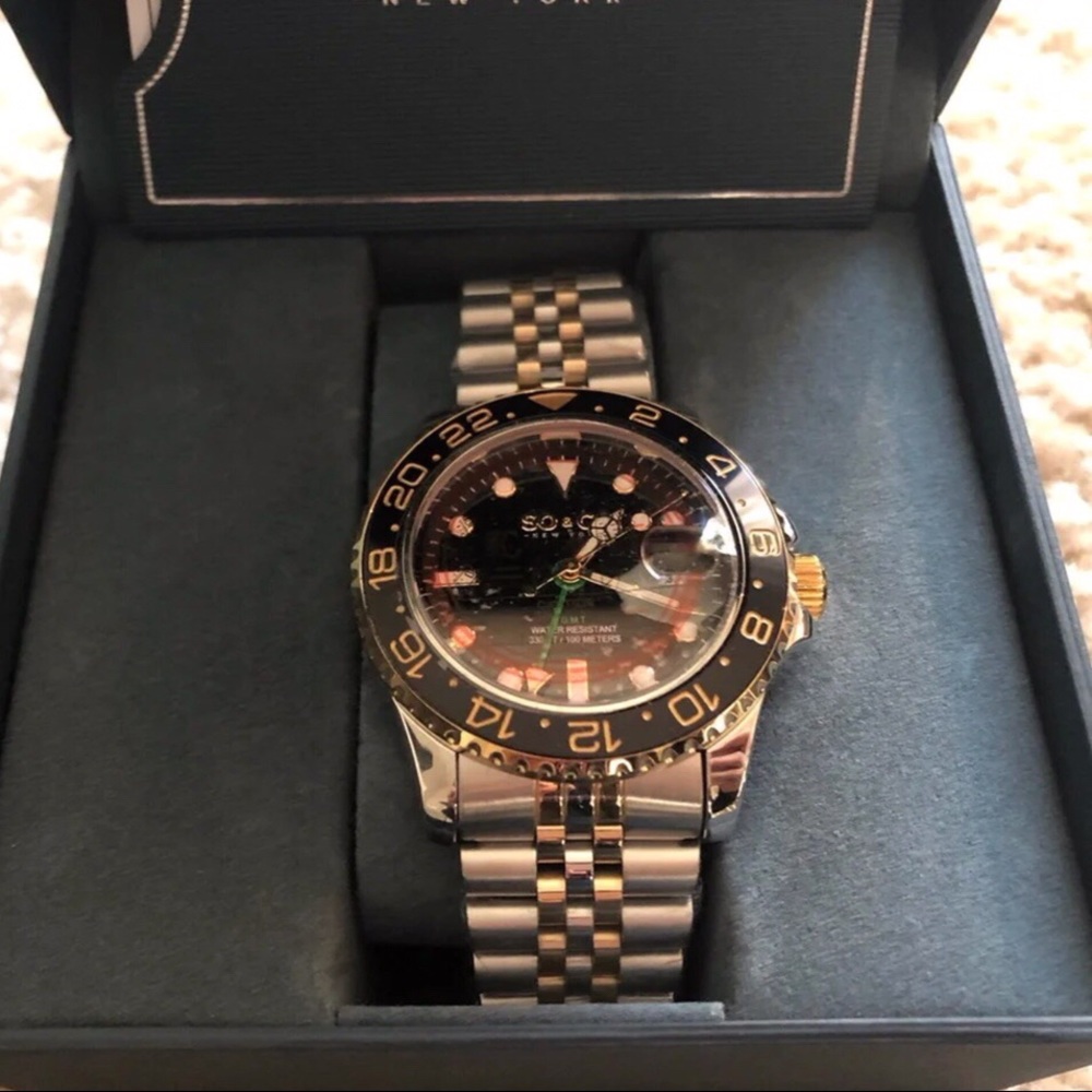 Men's Staylish Quartz bracelet Watch - Picture 3 of 5